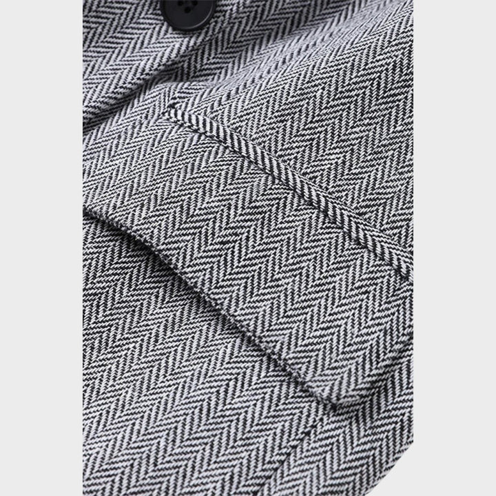 Karolina – Moćni Trodijelni Kostim