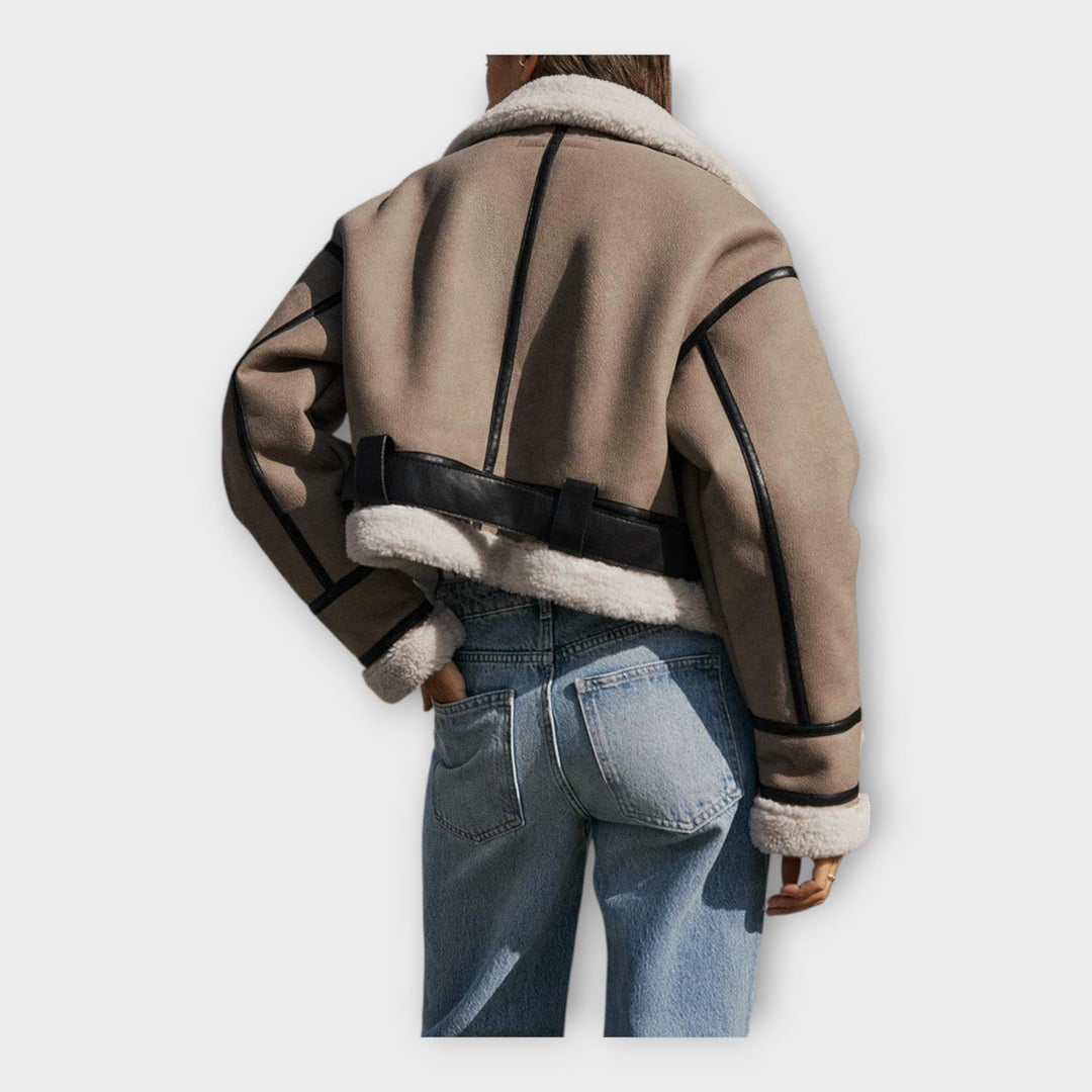 Kožna jakna s podstavom i remenom 