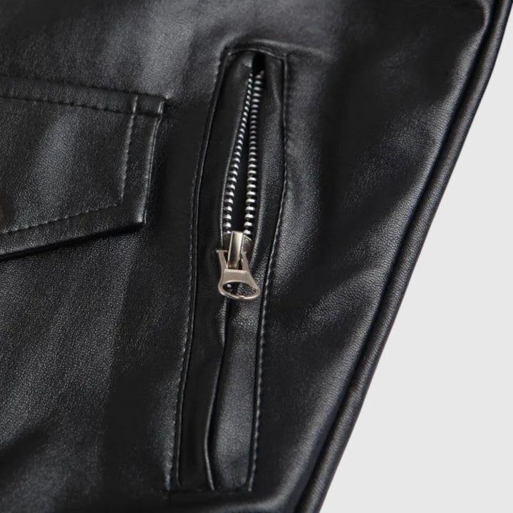 AUSTIN - ELEGANTNI BOMBER KAPUT