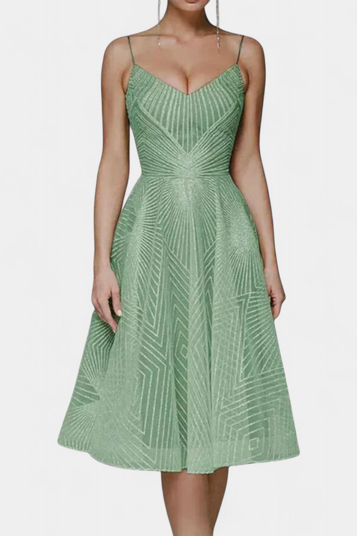 Dragana Duga Haljina s Vezenjem i A Krojem